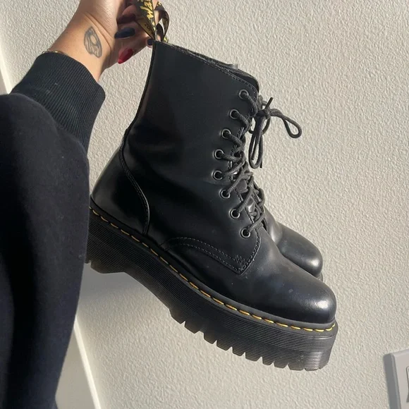 Dr. Martens Jadon Boot - Picture 3 of 3